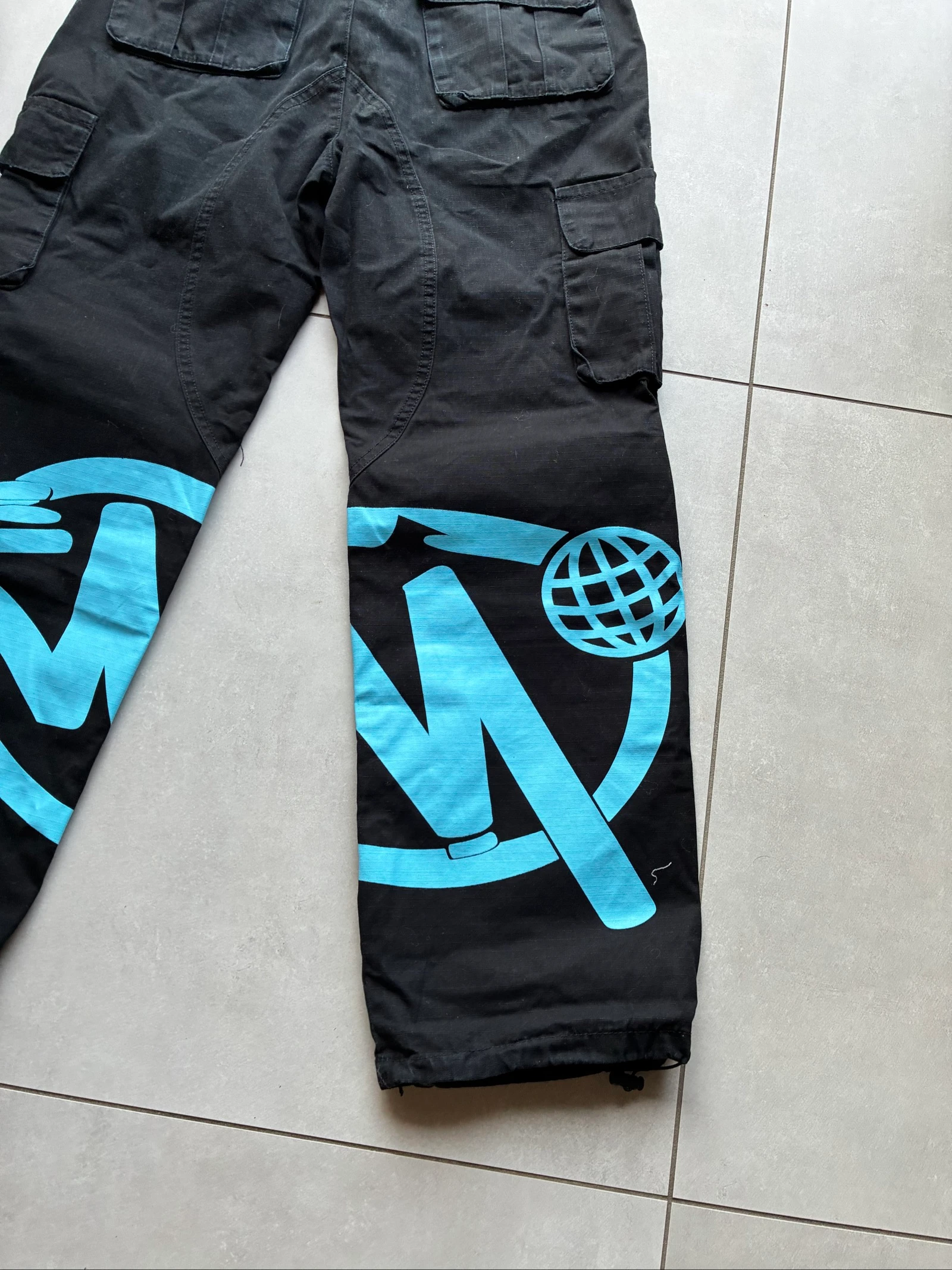 Minus Two Cargo Preto com Estampa Azul Vintage Y2K Streetwear Oversize Archive Calça Rara – photo 7